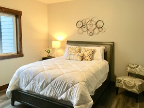 2 bedrooms - ★New Condo! Perfect Basecamp for Exploring Glacier! (Columbia Falls)