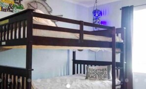 3 bedrooms, free WiFi, bed sheets