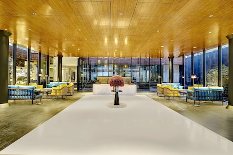 Mostrador para check-in y check-out