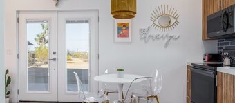 ❤Hot Tub❤Pergola+Firepit+Close To DT JT❤