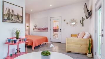 1 chambre, bureau, fer et planche à repasser, Wi-Fi gratuit