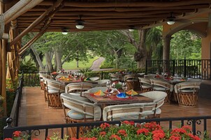 Ókeypis fullur enskur morgunverður daglega