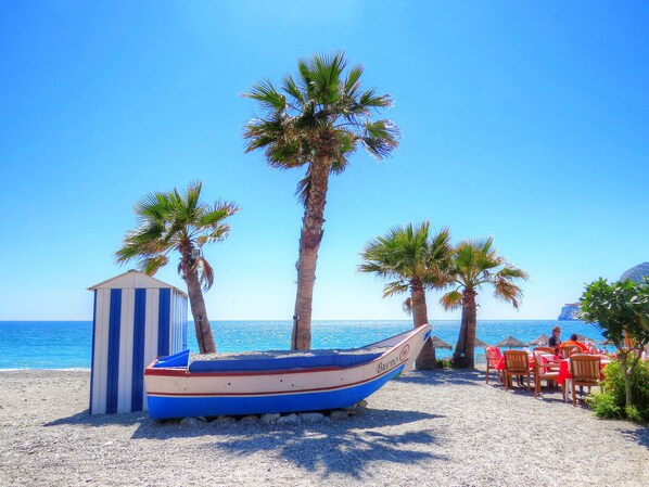 Beach - Beautiful 2 bed 2 bath apartment (La Herradura)