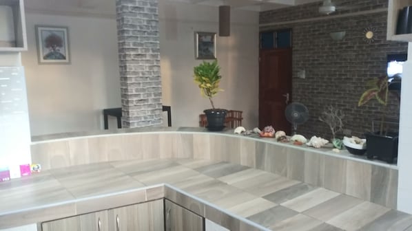 Nicht klassifiziertes Bild, 1 von 14, Schaltfläche