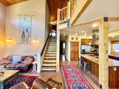 The Sanctuary at Coyote Run Desert Views