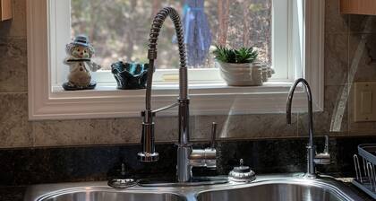 Newly Renovated 5 Bedroom Home!