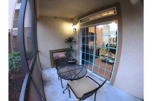 Outdoor dining - Lovely 3 Bedroom Condo at Tuscana Resort - Orlando (Championsgate)