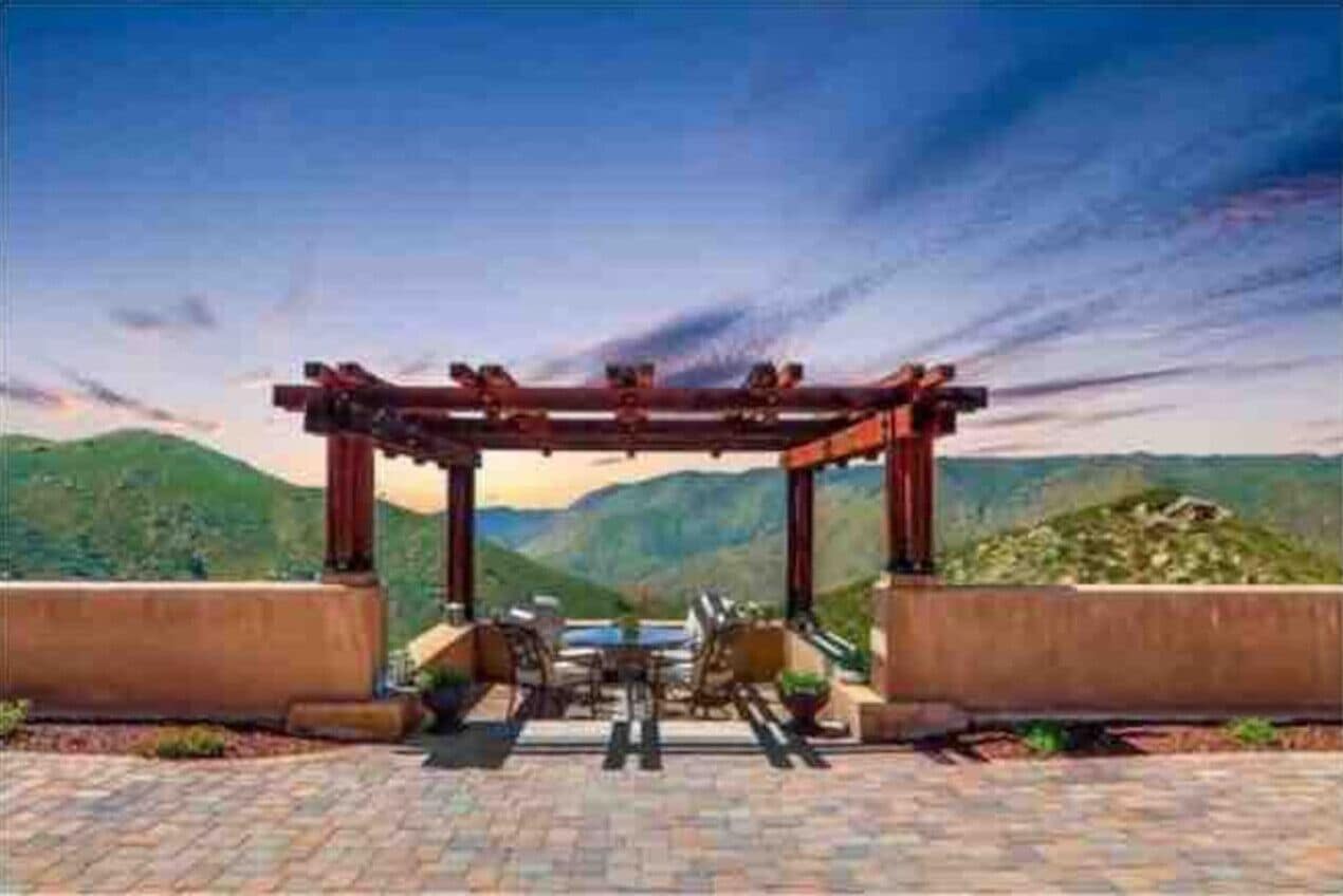 Acres of Bliss, a hillside getaway in the countryside of San Diego county