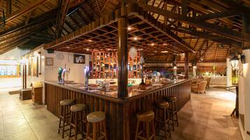 Bar (en la propiedad)