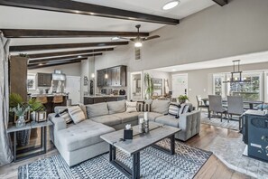 Smart TV, fireplace, video games, offices