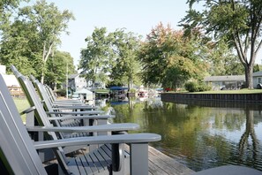 Property grounds - Waterfront 4BR/2.5BA W/2 Large Decks | Haven K (Coloma)