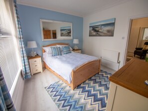 1 dormitorio, cuna de viaje, wifi y ropa de cama