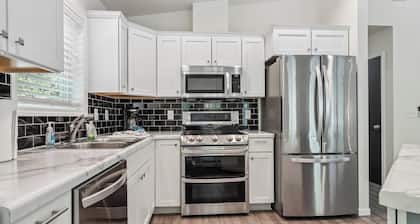 Modern home on Private wooded lot in Fish Creek!