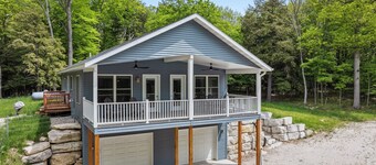 Modern home on Private wooded lot in Fish Creek!