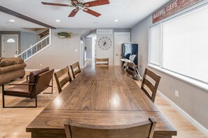 Dining - 5bdm on Table Rock Lake, by SDC!Boat slip access (Branson)