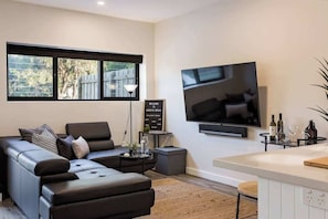 TV, offices
