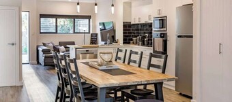 Rabbits Break—Beachside Bliss Steps from Yallingup