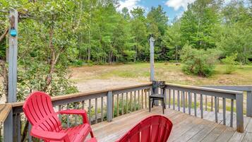 Maison, 4 chambres | Balcon