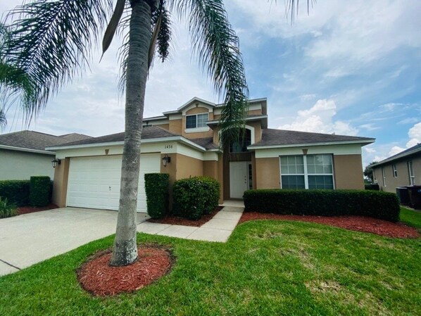 Villa, 5 Bedrooms | Exterior - Golf Views By The Pool! Southern Dunes Golf Home 5 Bedroom Villa by RedAwning (Haines City)