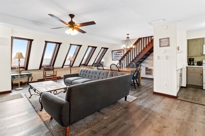 Newly renovated 2024... Leatherbark 308A