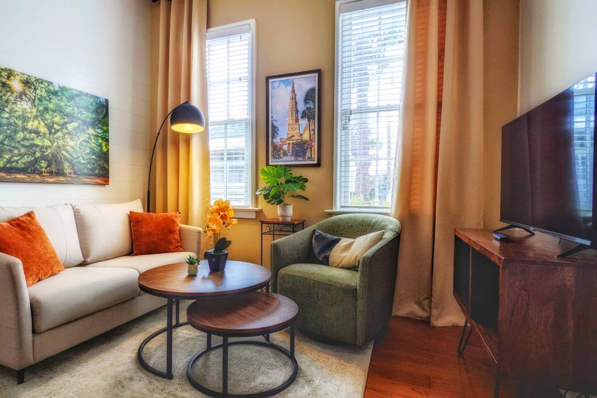 Comfortable & Quiet Retreat within Mixson Community; Minutes from Park Circle, Charleston & Beaches!