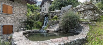 Apartment Casa al Mulino with Mountain View, Wi-Fi & Garden