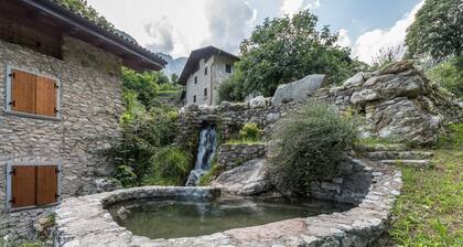 Ferienwohnung Casa al Mulino mit Bergblick, WLAN und Garten