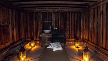 Espace de soins pour les couples, massages aux pierres chaudes