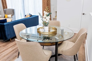 Dining - Beautiful Modern Luxury Home, in Downtown Houston (Houston)