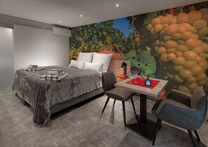 Double Room | Free WiFi, bed sheets - WeinMotel Simon 1 a (Alzenau)