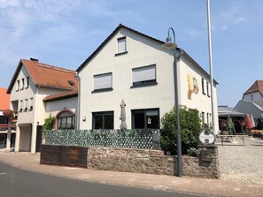 Exterior - WeinMotel Simon 1 a (Alzenau)