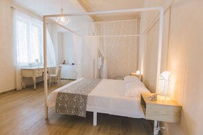 3 chambres, fer et planche à repasser, Wi-Fi gratuit, draps fournis