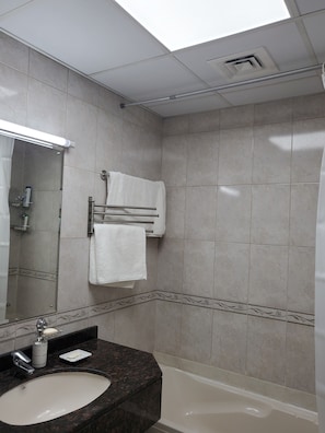 Bathroom - Marina Park (Dubai)