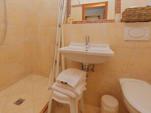 Nicht klassifiziertes Bild, 3 von 13, Schaltfläche