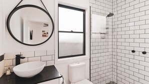 Bathtub, hair dryer, towels