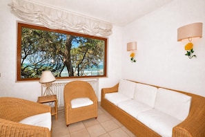 Family House, 5 Bedrooms, Microwave, Sea Facing (Casa Giannellina) | Living area | TV - Casa Giannellina (Orbetello)