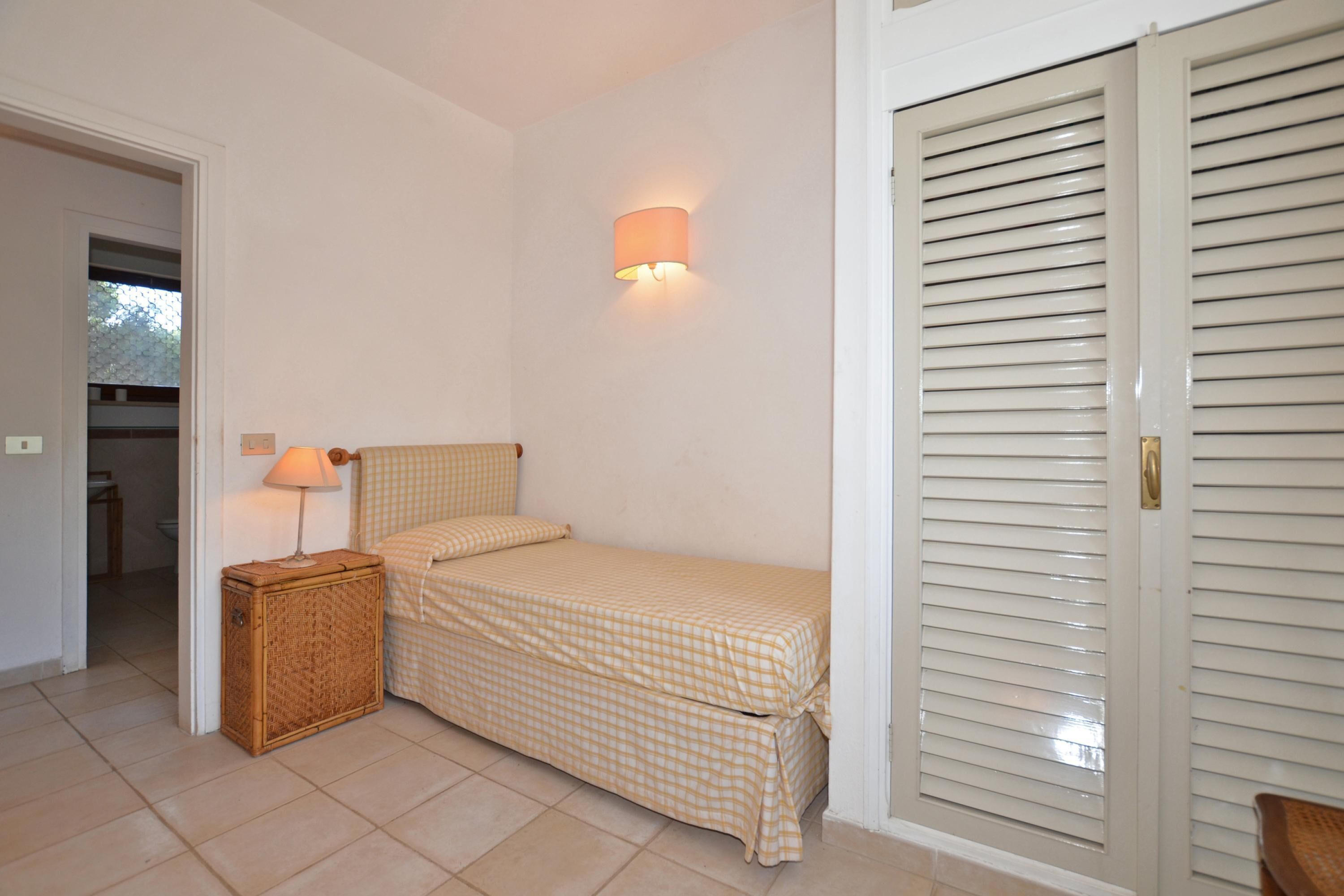 Family House, Multiple Bedrooms, Sea Facing (Casa Giannellina) | 5 bedrooms, free WiFi, bed sheets