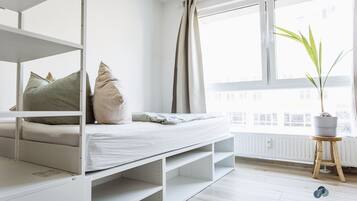1 Schlafzimmer, Schreibtisch, Bügeleisen/Bügelbrett, kostenloses WLAN