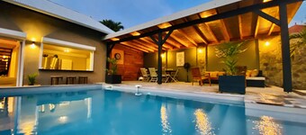 Villa Pampa Martinique, Swimming pool, Spa, Petanque, Cap Est beach on foot