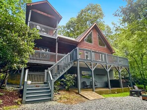 Exterior - Modern Lodge | Hot Tub | EV Charger | Near Blue Ridge Pkwy (Boone)