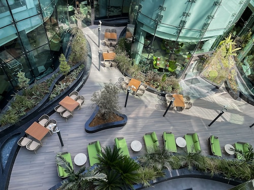Al Khoory Sky Garden Hotel