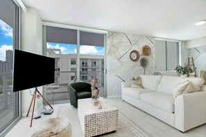 Fernseher, Arbeitsbereiche