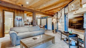 Condo, 2 Bedrooms | Living area | TV