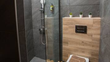 Signature Suite | Bathroom