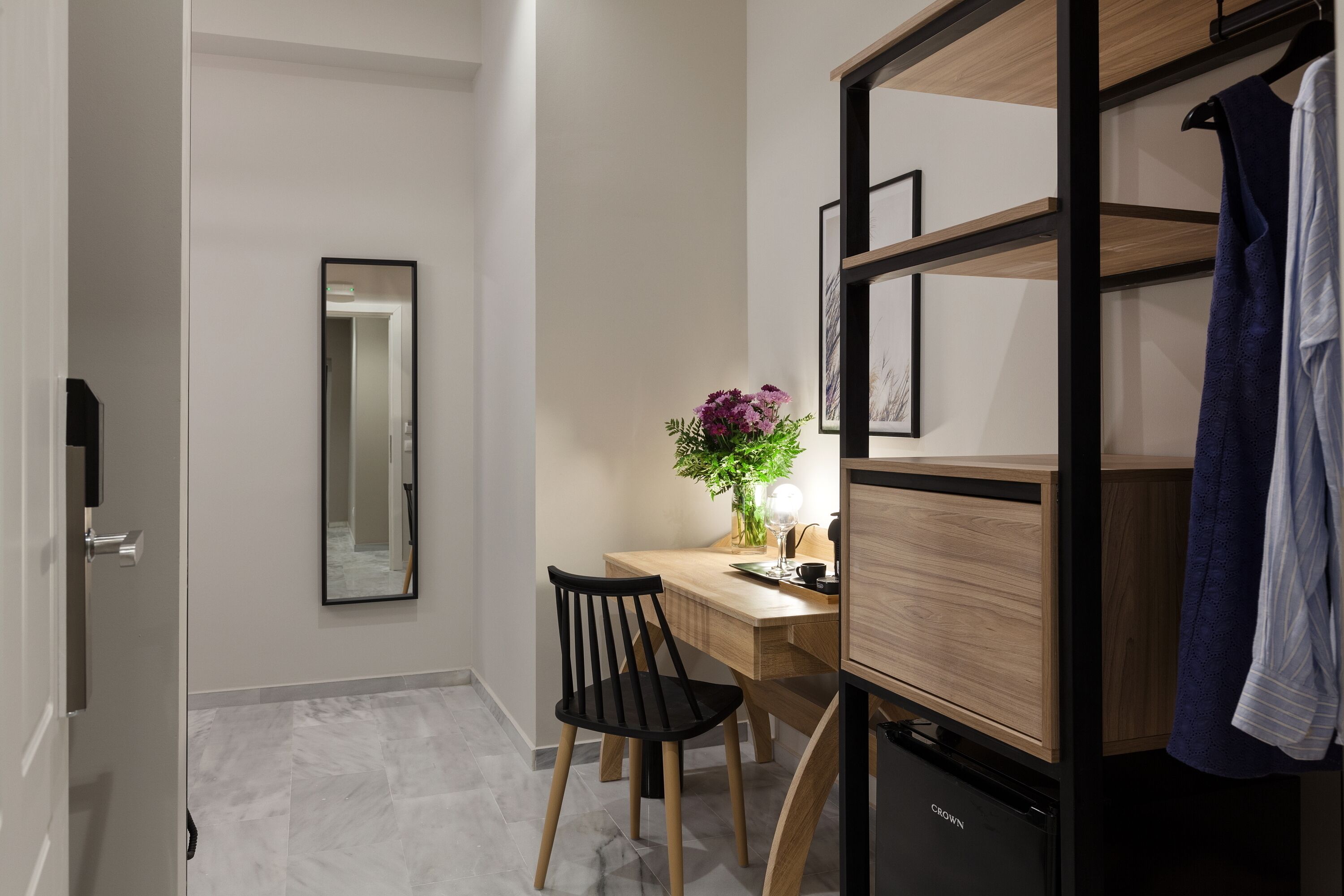 1 bedroom, in-room safe, blackout curtains, soundproofing