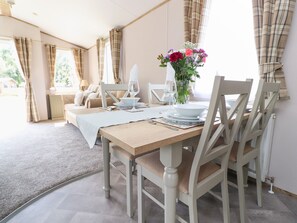 Cottage | Interior - 25 Sherwood (Carnforth)