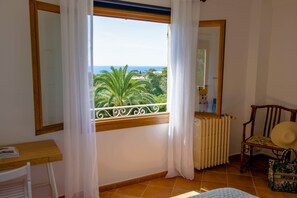 7 chambres, Wi-Fi gratuit, draps fournis