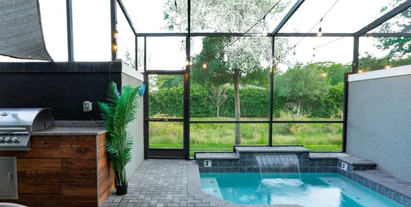 Outdoor pool, a heated pool