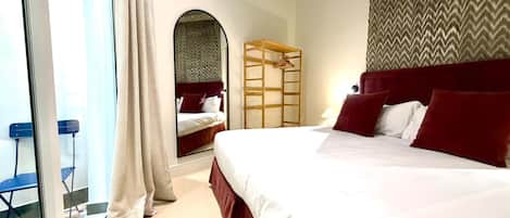 2 室のベッドルーム、アイロン / アイロン台、インターネット、ベッドシーツ