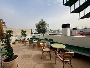 Outdoor dining - Eva Recommends Alameda Sevilla (Sevilla)